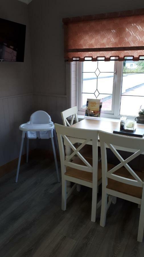 Belmont  Suzies Self Catering Belmont 아파트 외부 사진